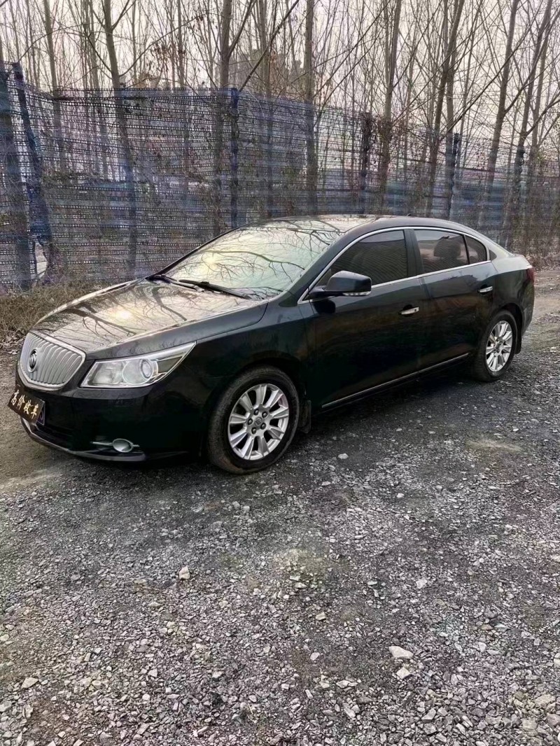 菏泽11年别克君越2