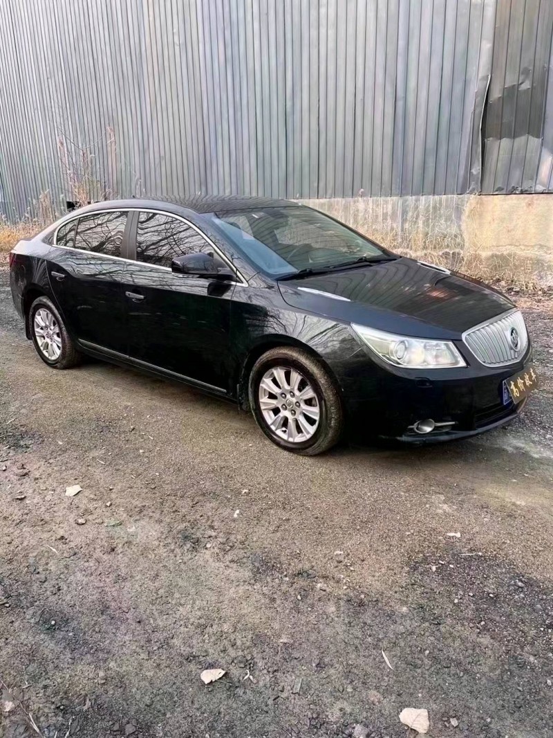 菏泽11年别克君越3