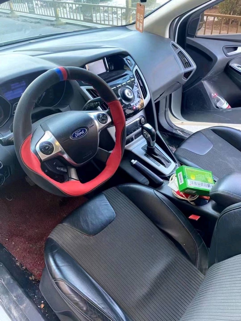 菏泽14年福特福克斯4