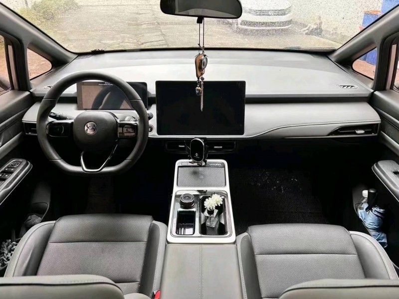 嘉興23年合創汽車Z038