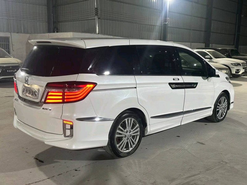 深圳16年本田艾力绅9