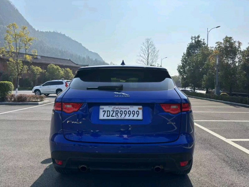 重庆18年捷豹F-PACE3