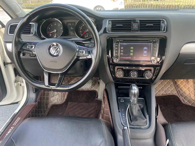 泉州17年大眾速騰8