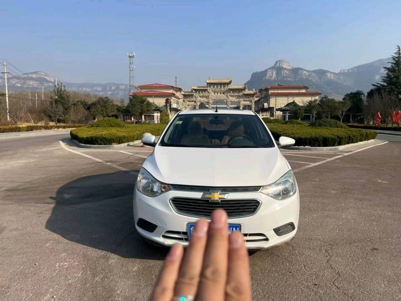 济南17年雪佛兰赛欧1