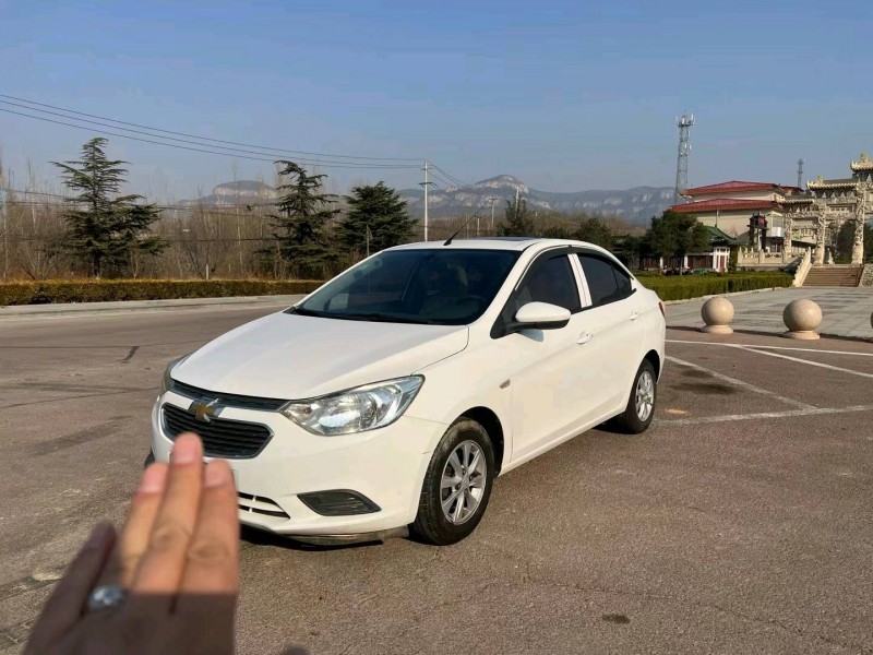 济南17年雪佛兰赛欧5