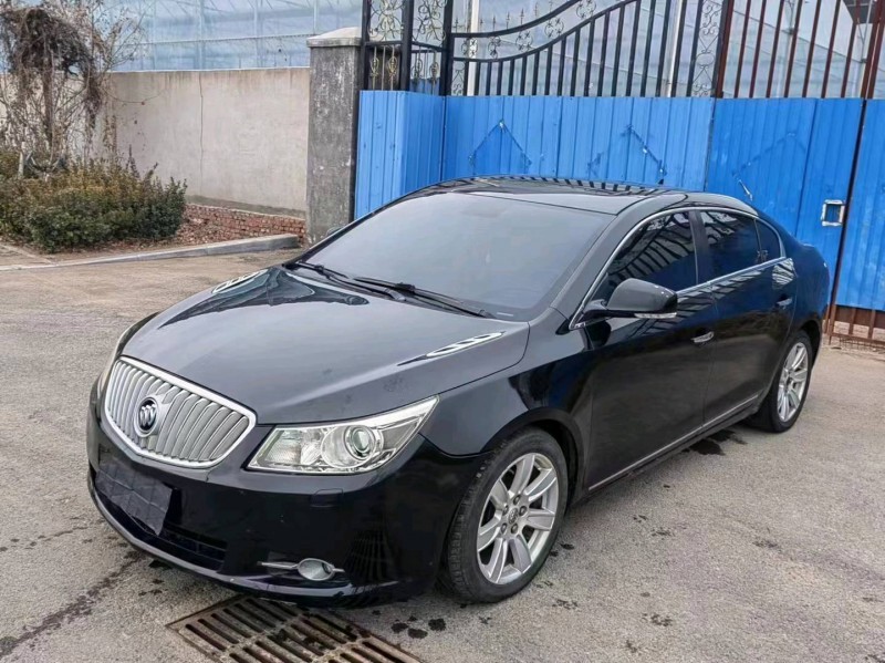 东营11年别克君越2