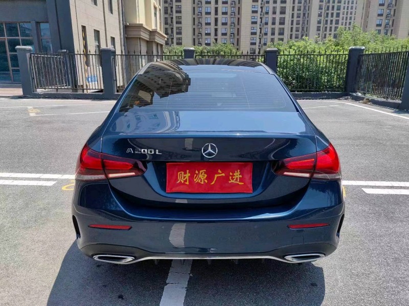 枣庄19年奔驰A9
