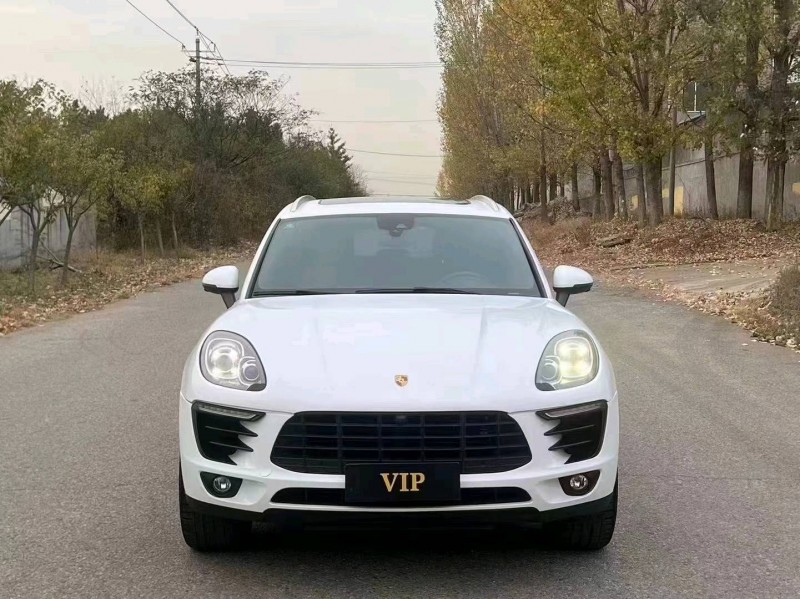 枣庄18年保时捷Macan1