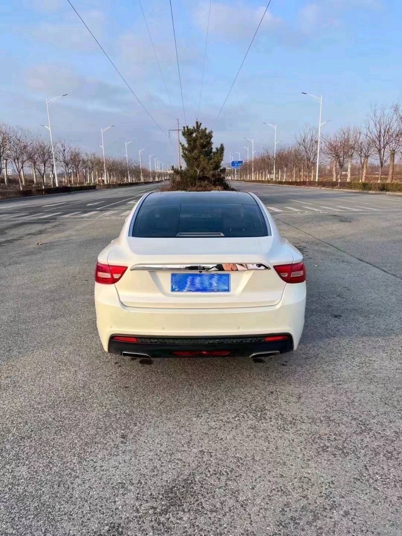 东营16年吉利博瑞4