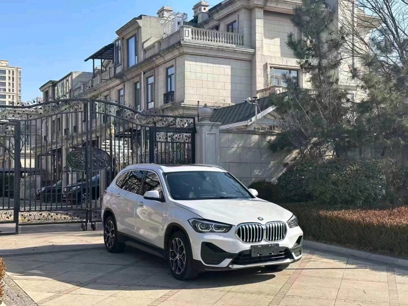 东营22年宝马X12