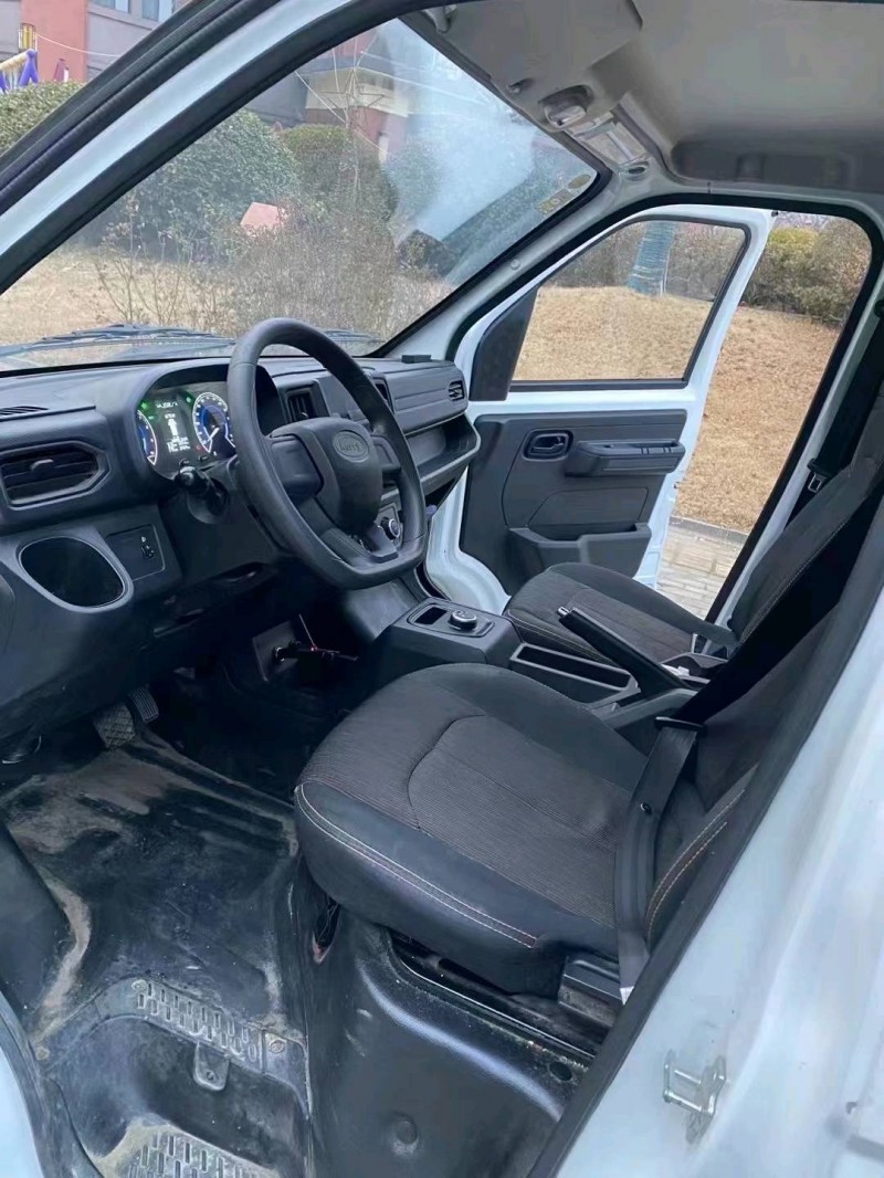 济宁23年开瑞江豚4