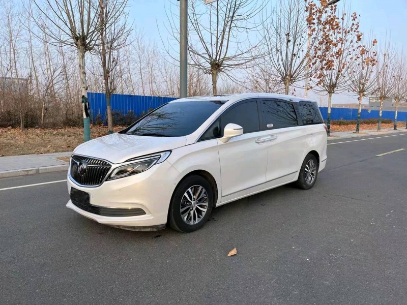 徐州18年别克GL83