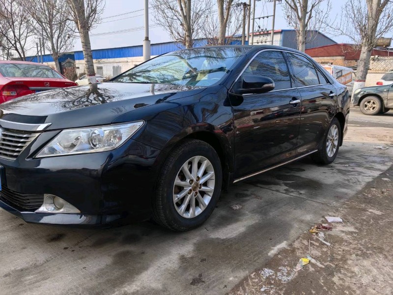 保定13年丰田凯美瑞2