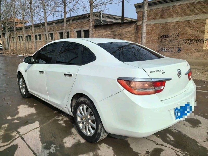 保定13年别克英朗5