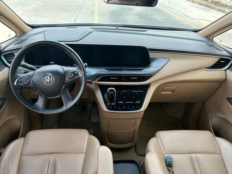 徐州21年别克GL86