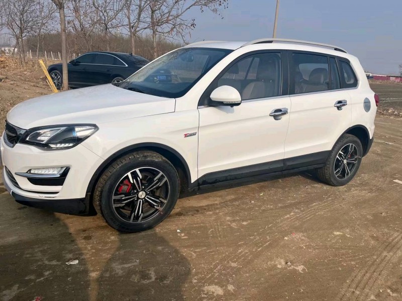 保定18年众泰大迈X52