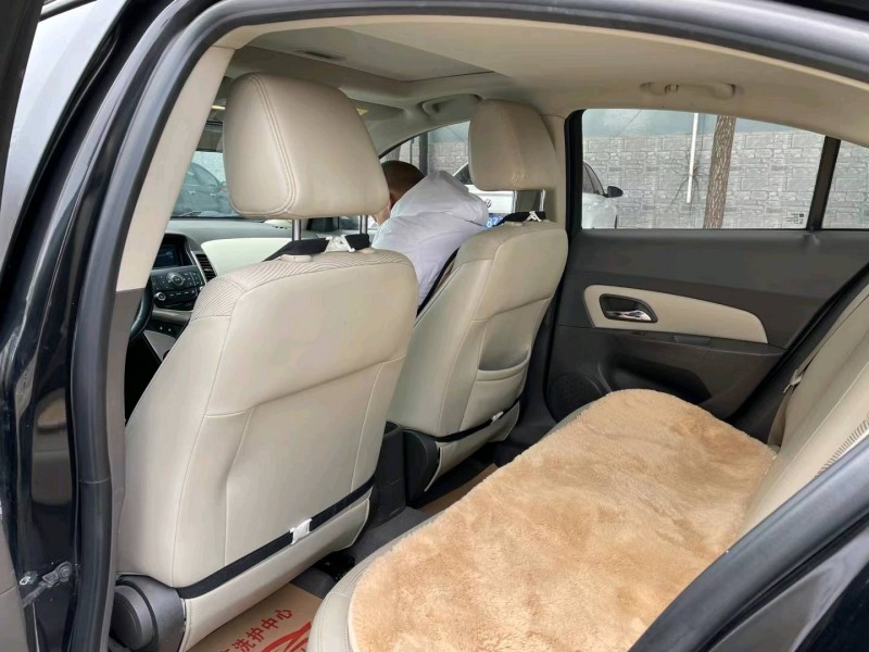 保定15年雪佛兰科鲁兹5