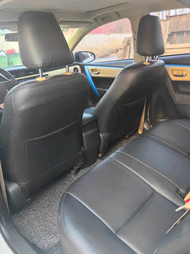 保定17年丰田卡罗拉8