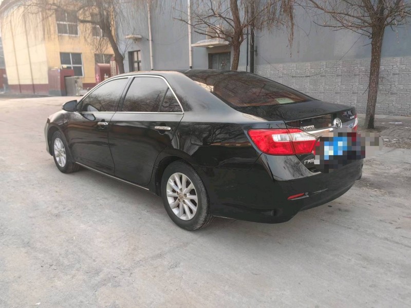 保定12年丰田凯美瑞5