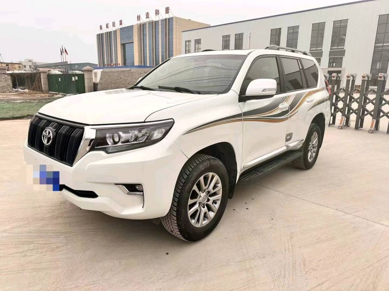 保定19年丰田普拉多2