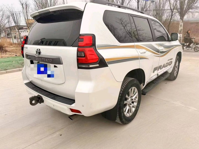 保定19年丰田普拉多4
