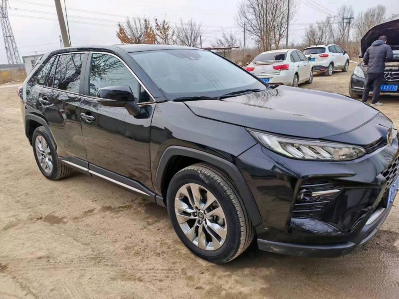 保定20年丰田威兰达3