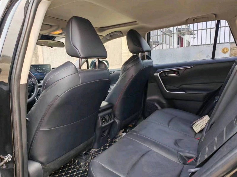 保定20年丰田威兰达6