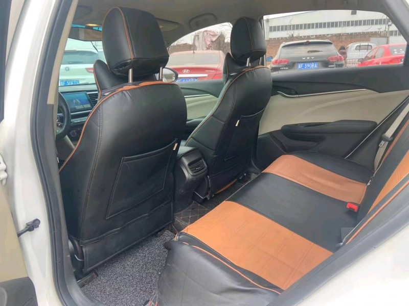 保定19年别克英朗3