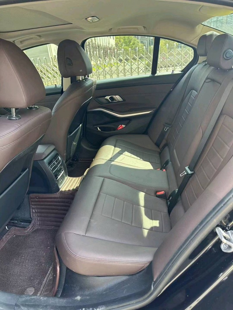 苏州21年宝马3系6