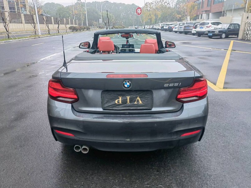 苏州21年宝马2系8