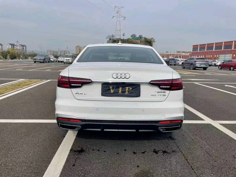 宜昌23年奧迪A4L9