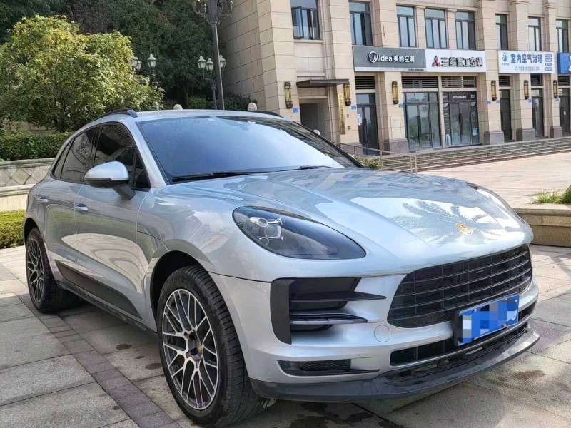 重庆19年保时捷Macan2