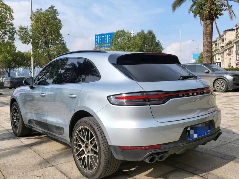 重庆19年保时捷Macan8