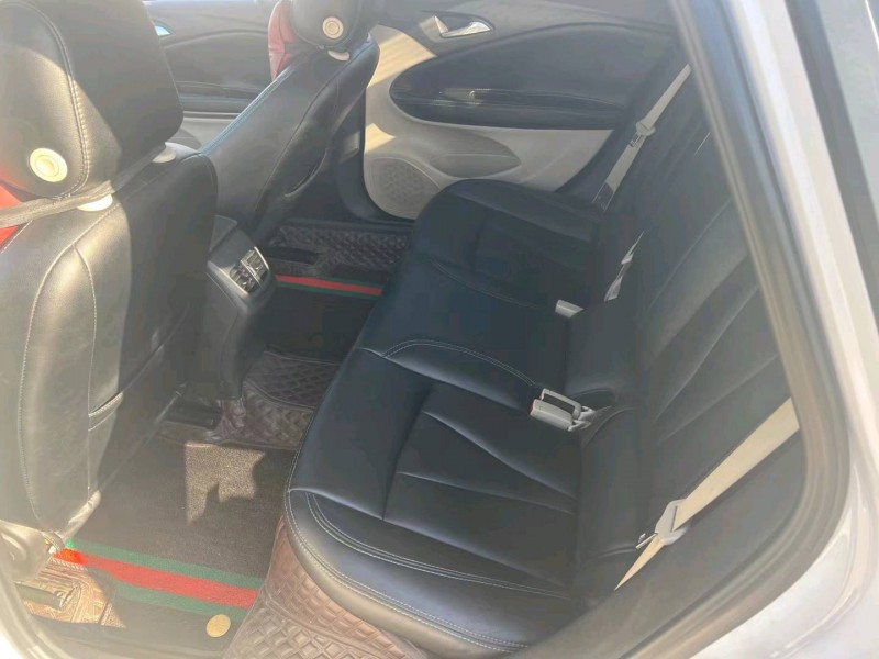 常州18年别克威朗4