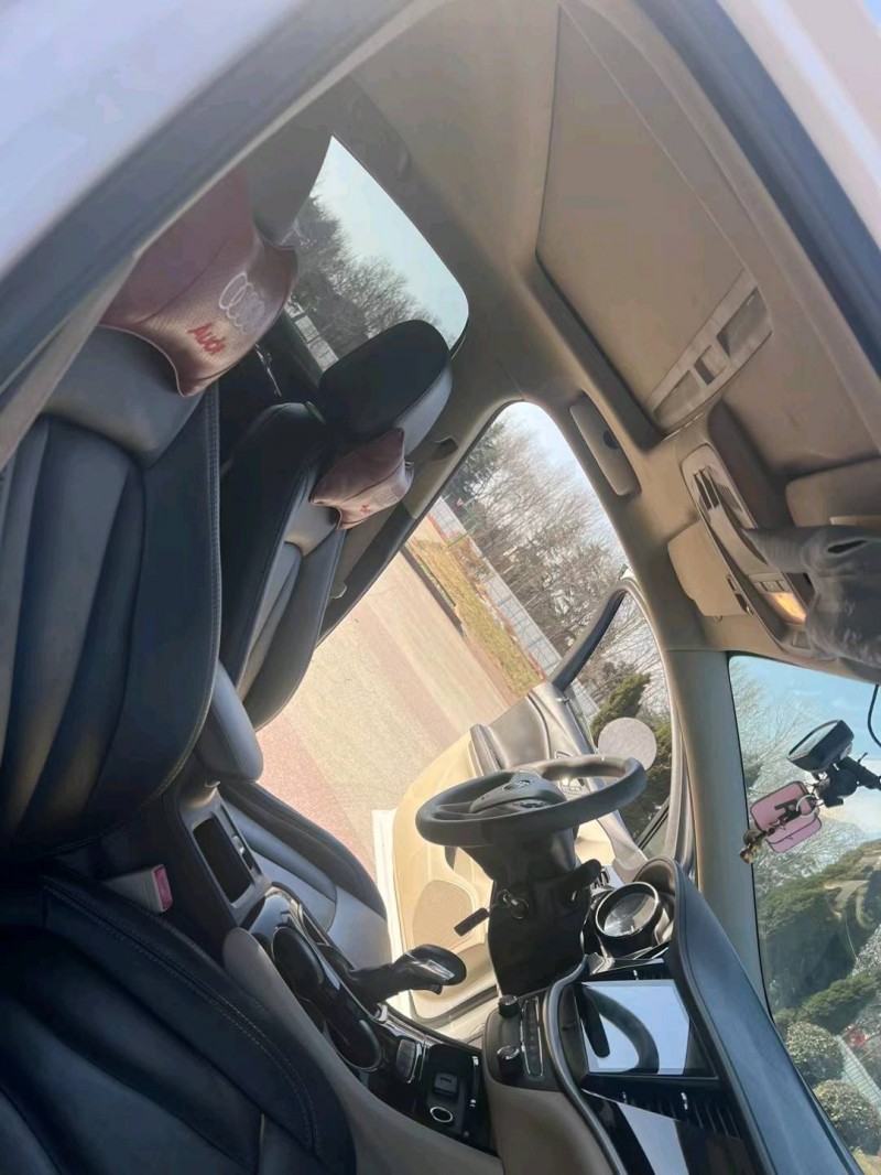 常州18年别克威朗5