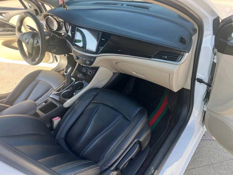 常州18年别克威朗6