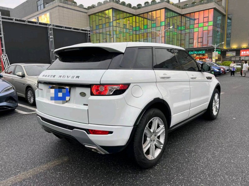 广州15年路虎极光5