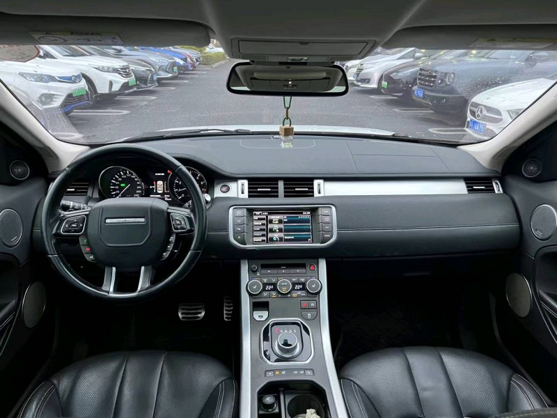 广州15年路虎极光7