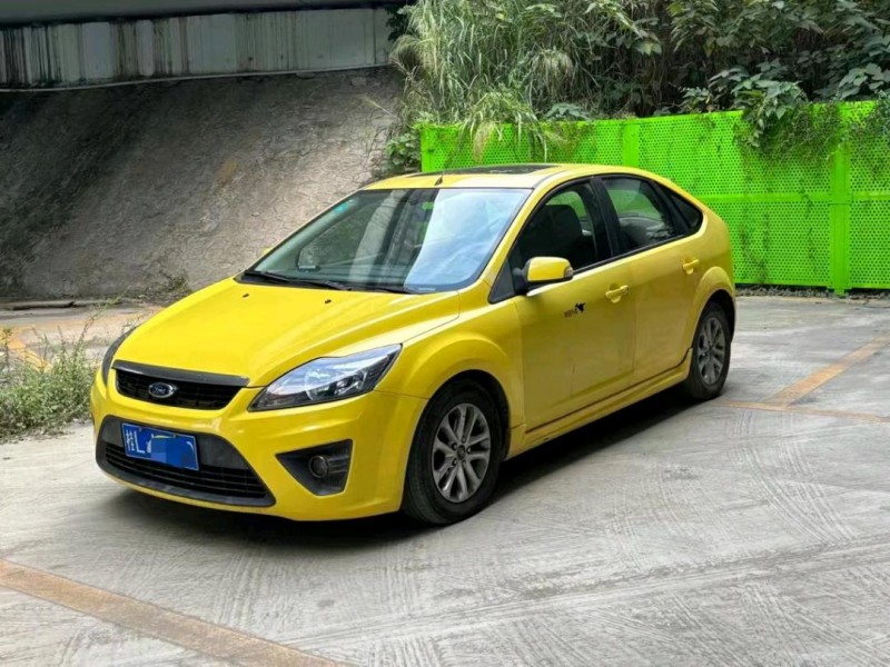 广州12年福特福克斯2