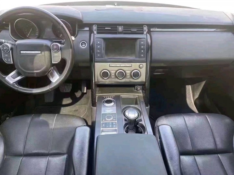 邢台17年路虎发现3