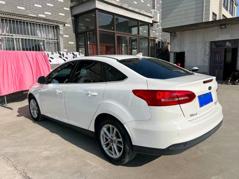 常州16年福特福克斯4