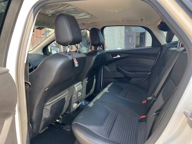 常州16年福特福克斯8