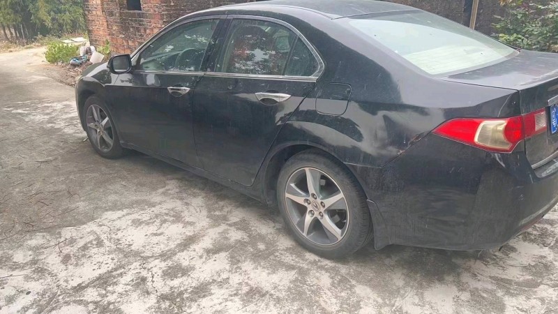 苏州10年本田思铂睿3