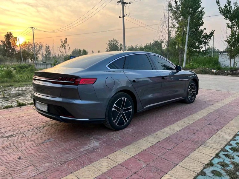 徐州21年比亚迪汉8