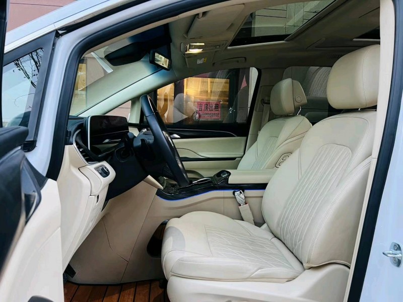 聊城23年别克GL88