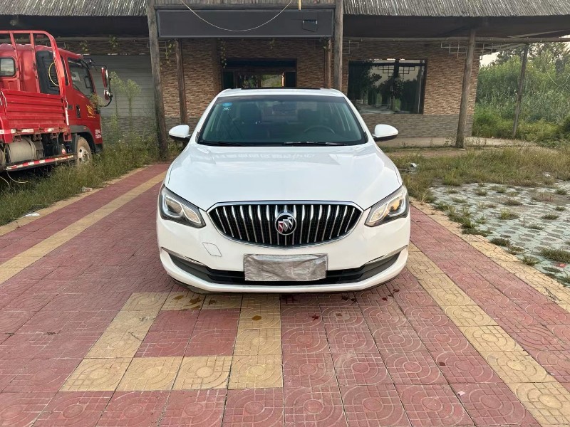 徐州17年别克英朗1