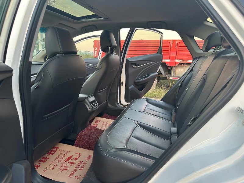 徐州17年别克英朗7