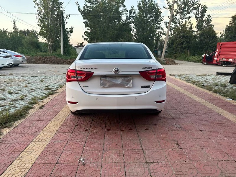 徐州17年别克英朗9