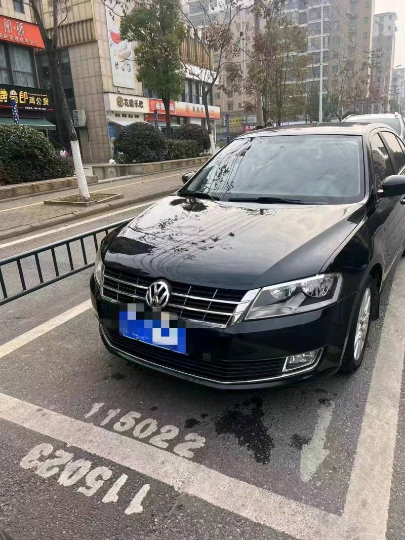 宜昌14年大眾朗逸1