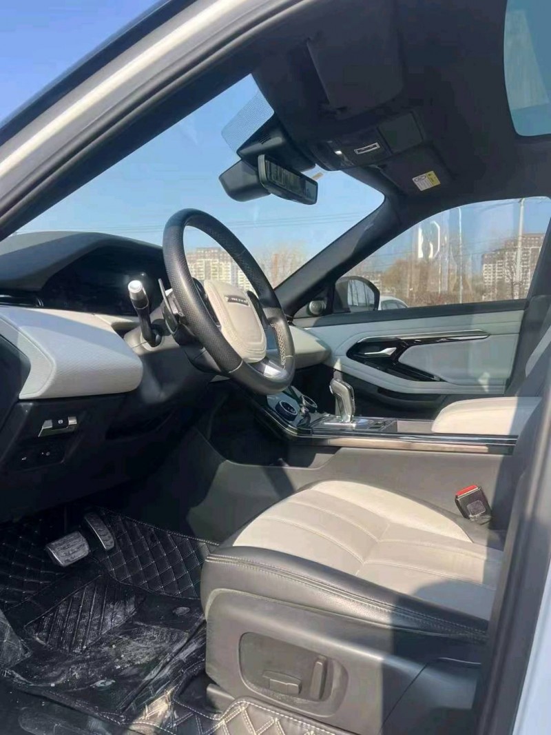 东营20年路虎极光7